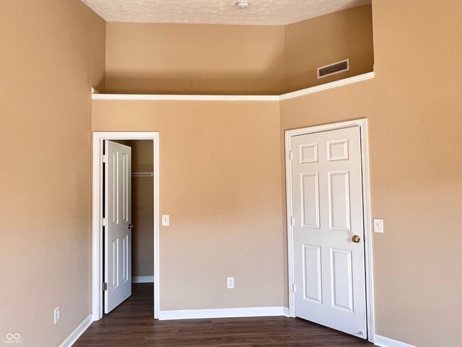 Building Photo - 3332 Decker Ridge Dr