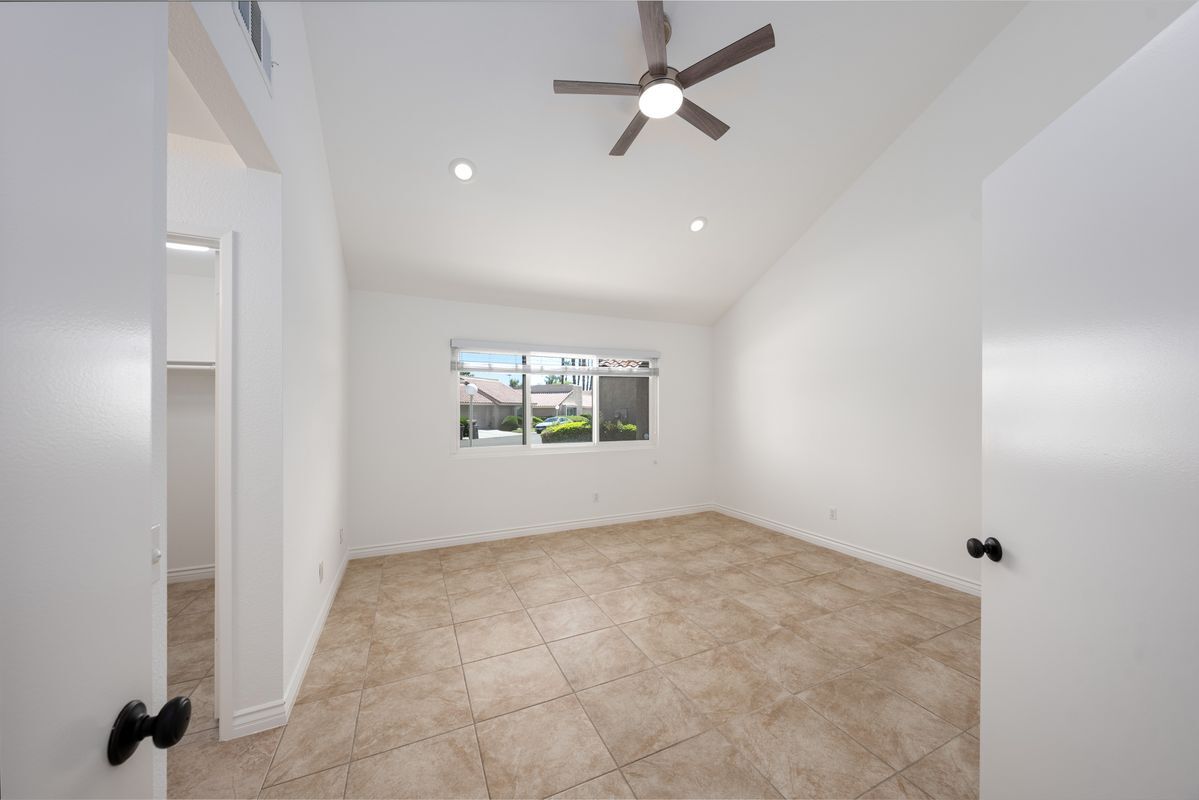 Building Photo - 74755 San Cristoval Cir