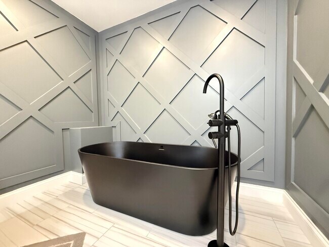 Building Photo - 46 Caden Ln