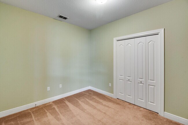 Building Photo - 4243 Jade Loop