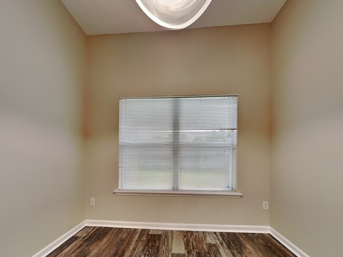 Building Photo - 916 Bonaparte Landing Ct