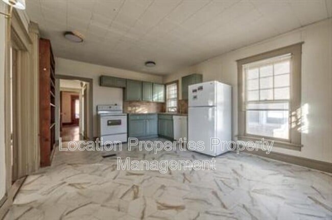 Building Photo - 1244 Louisiana St
