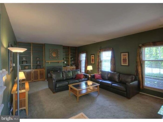 Building Photo - 19 Fawnhollow Ct