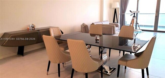 Building Photo - 18975 Collins Ave