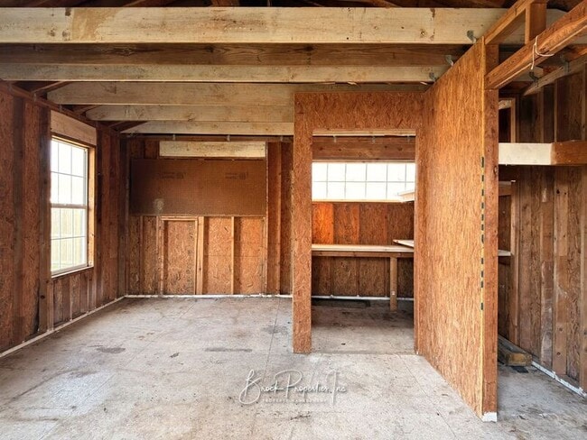 Building Photo - 1341 Dog Track Rd