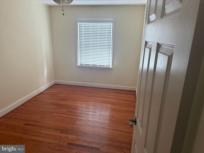 Building Photo - 2723 Fort Baker Dr SE