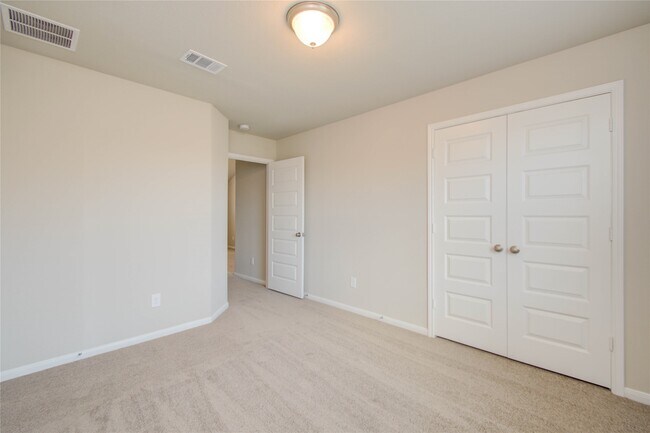 Building Photo - 8403 Baywatch Cir