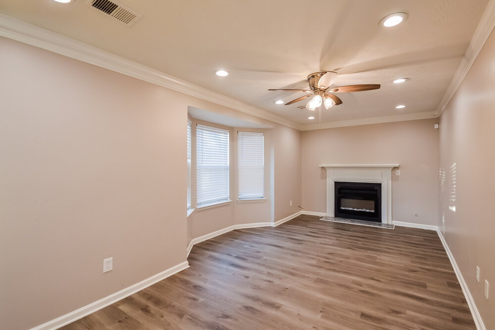 Building Photo - 1693 Laurel Creek Cir