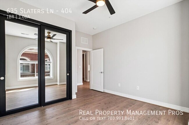 Building Photo - 635 Slaters Ln