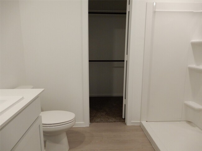 Building Photo - 16551 Plum Bark Dr