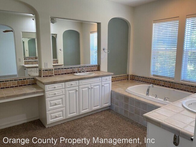 Building Photo - 3 br, 3.5 bath House - 19292 Beckonridge Lane