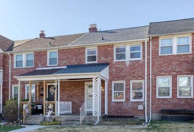 Primary Photo - 1331 Pentwood Rd