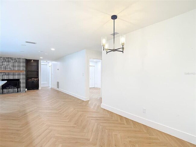 Building Photo - 13211 Pleasant Hill Farm Rd