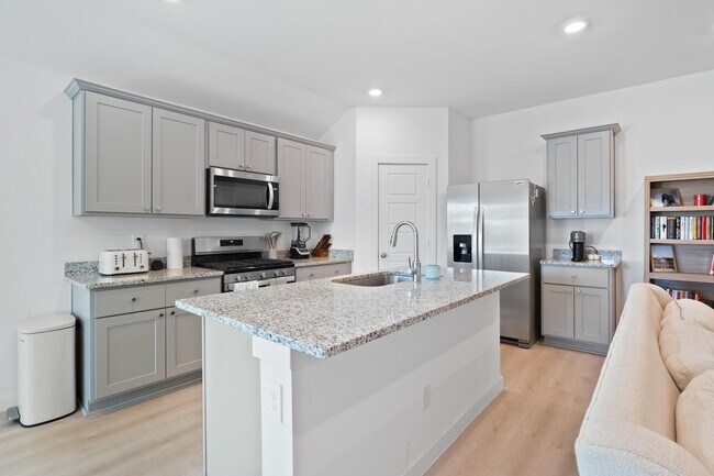 Building Photo - 7443 8th St