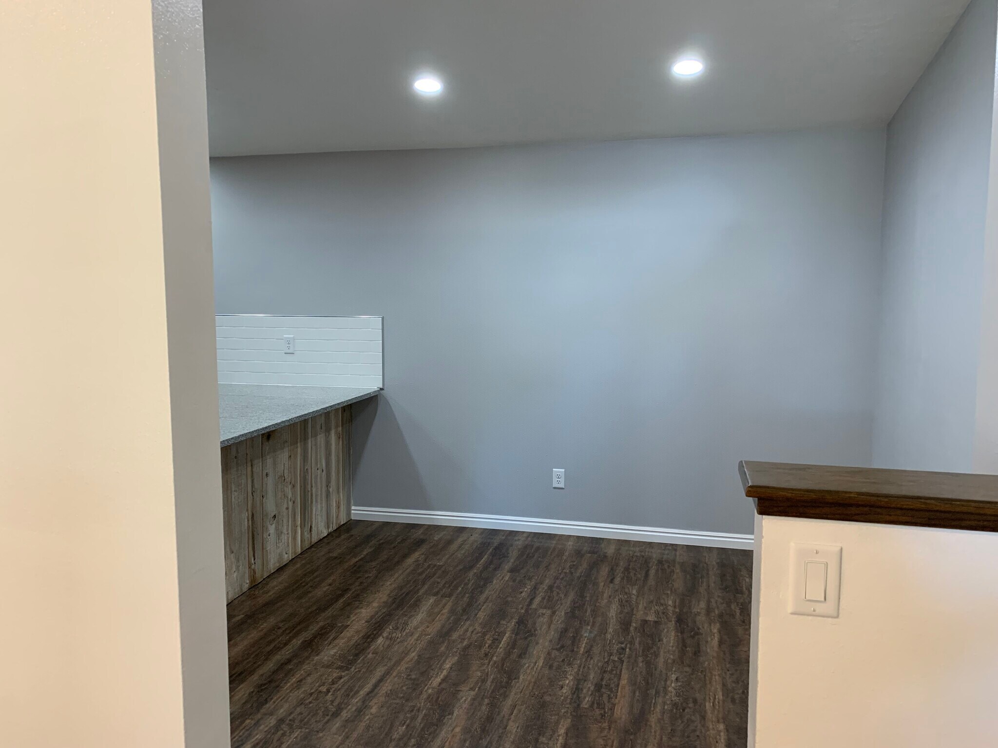 Building Photo - 804 E 1050 S