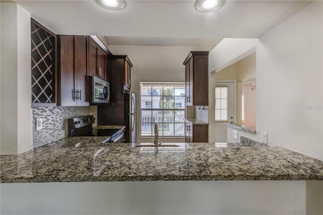 Building Photo - 134 Sun Isle Cir
