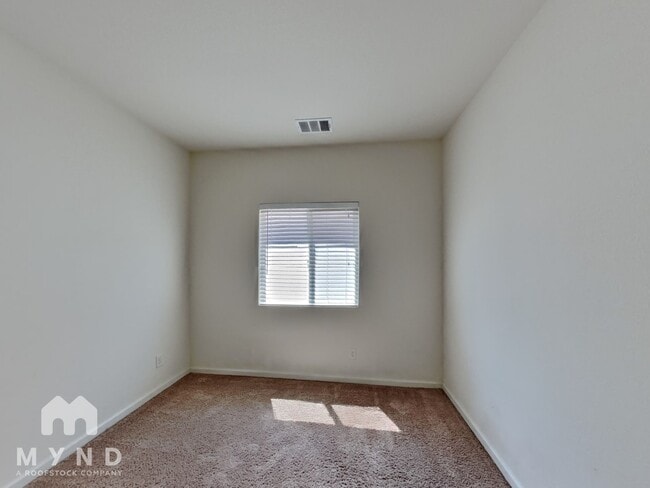 Building Photo - 14320 Loyola Dr