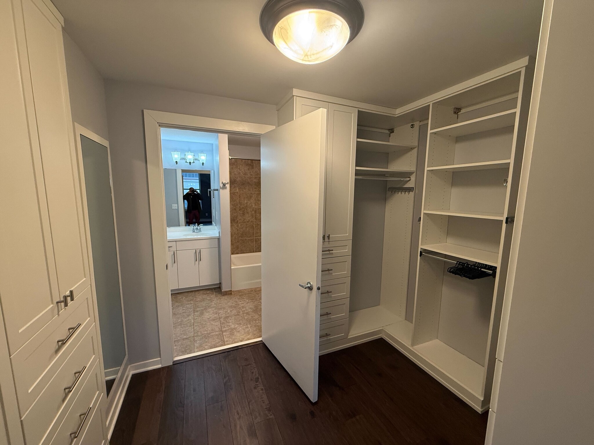 Building Photo - 401 N 2nd St