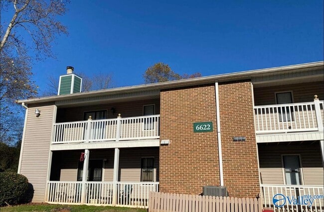 Building Photo - 6622 Willow Pointe Dr NW