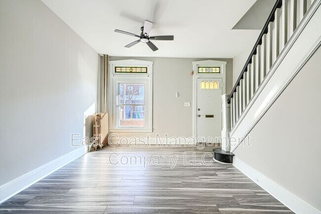 Building Photo - 2706 E Biddle St