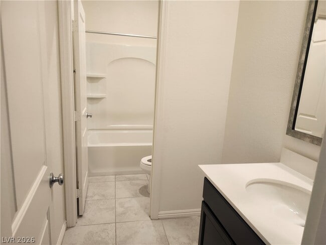 Building Photo - 853 Haven Oaks Pl