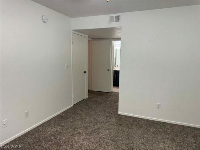 Building Photo - 3115 Casey Dr