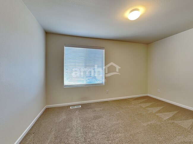 Building Photo - 1855 Blacktail Ln