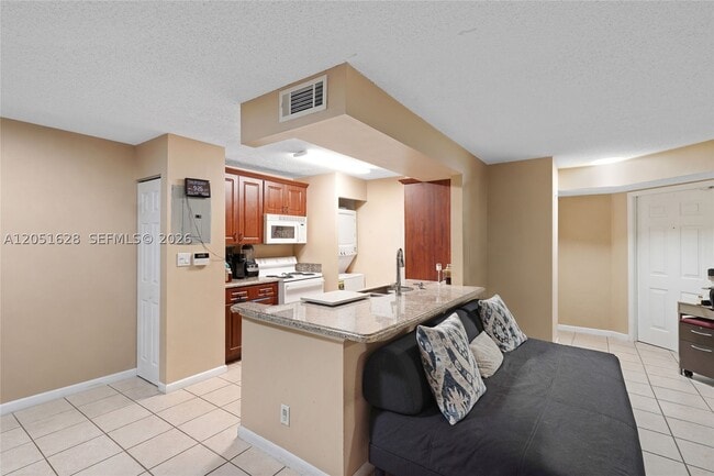 Building Photo - 301 SW 86th Ave