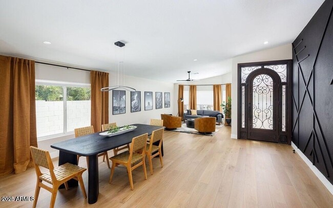 Building Photo - 6174 E Janice Wy