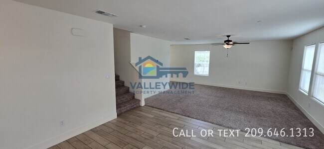 Building Photo - 2104 Ukiah Ct