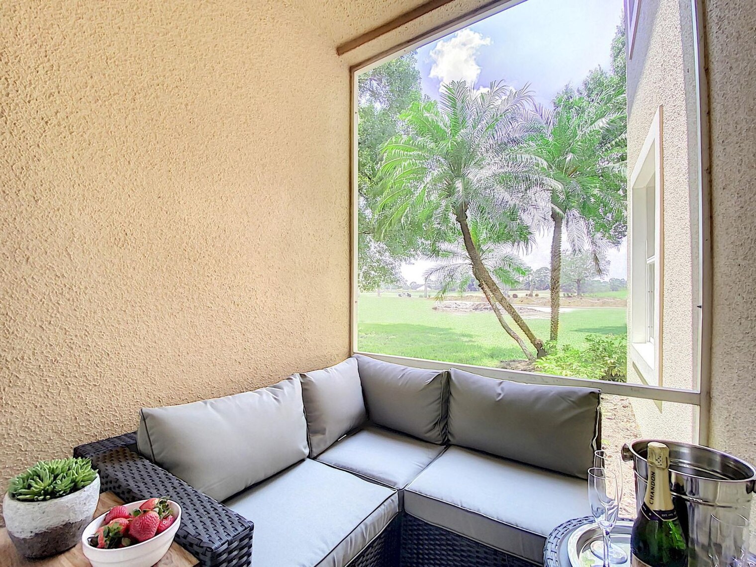 Building Photo - 1916 Perfect Dr