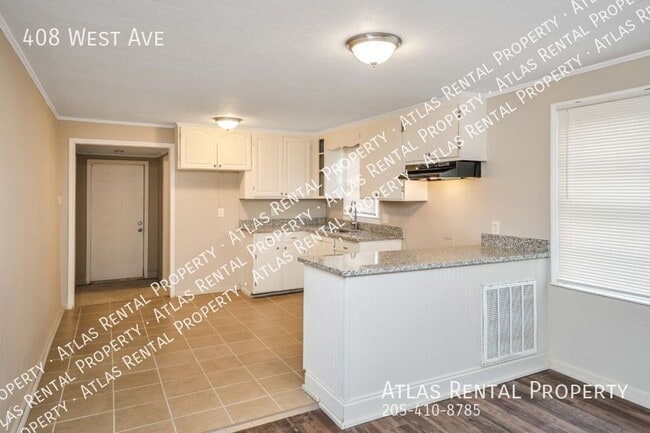 Building Photo - 408 West Ave