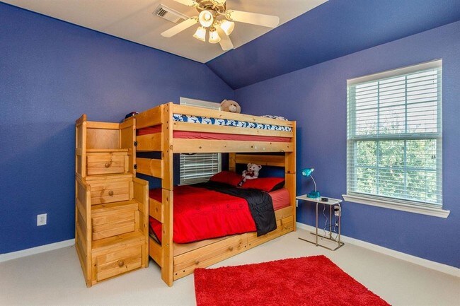 Building Photo - 6639 Larocke Trail