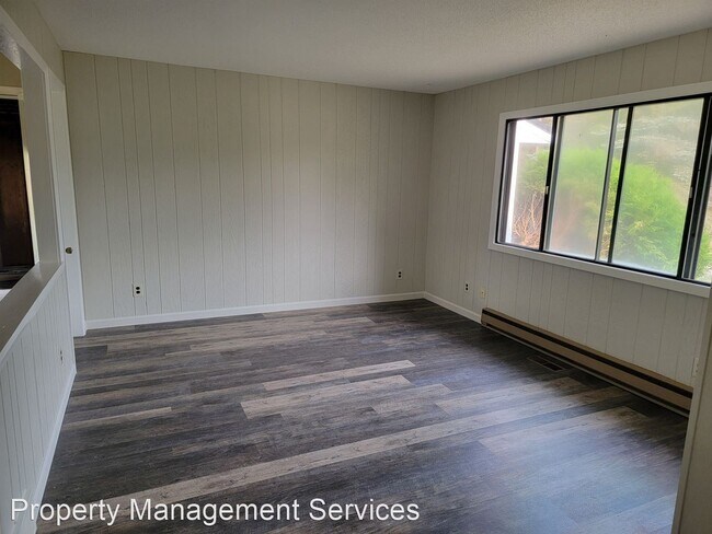 Building Photo - 2 br, 1 bath House - 6780 Boone Rd
