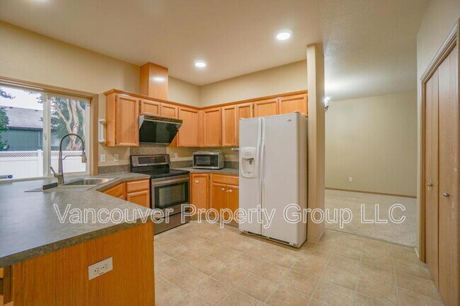 Building Photo - 2420 NE 165th Ave