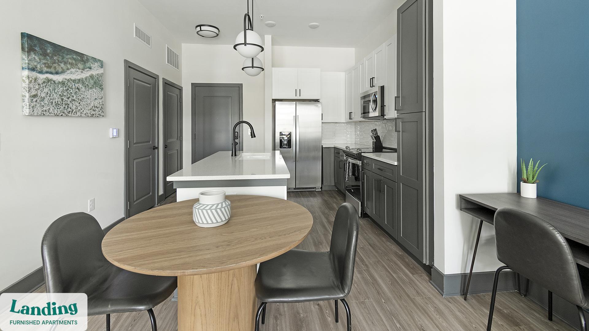 Building Photo - 944 Broadcast Pl