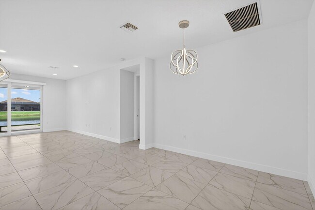 Building Photo - 11765 SW Poseidon Way