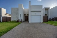 Building Photo - 3912 Texas Dr