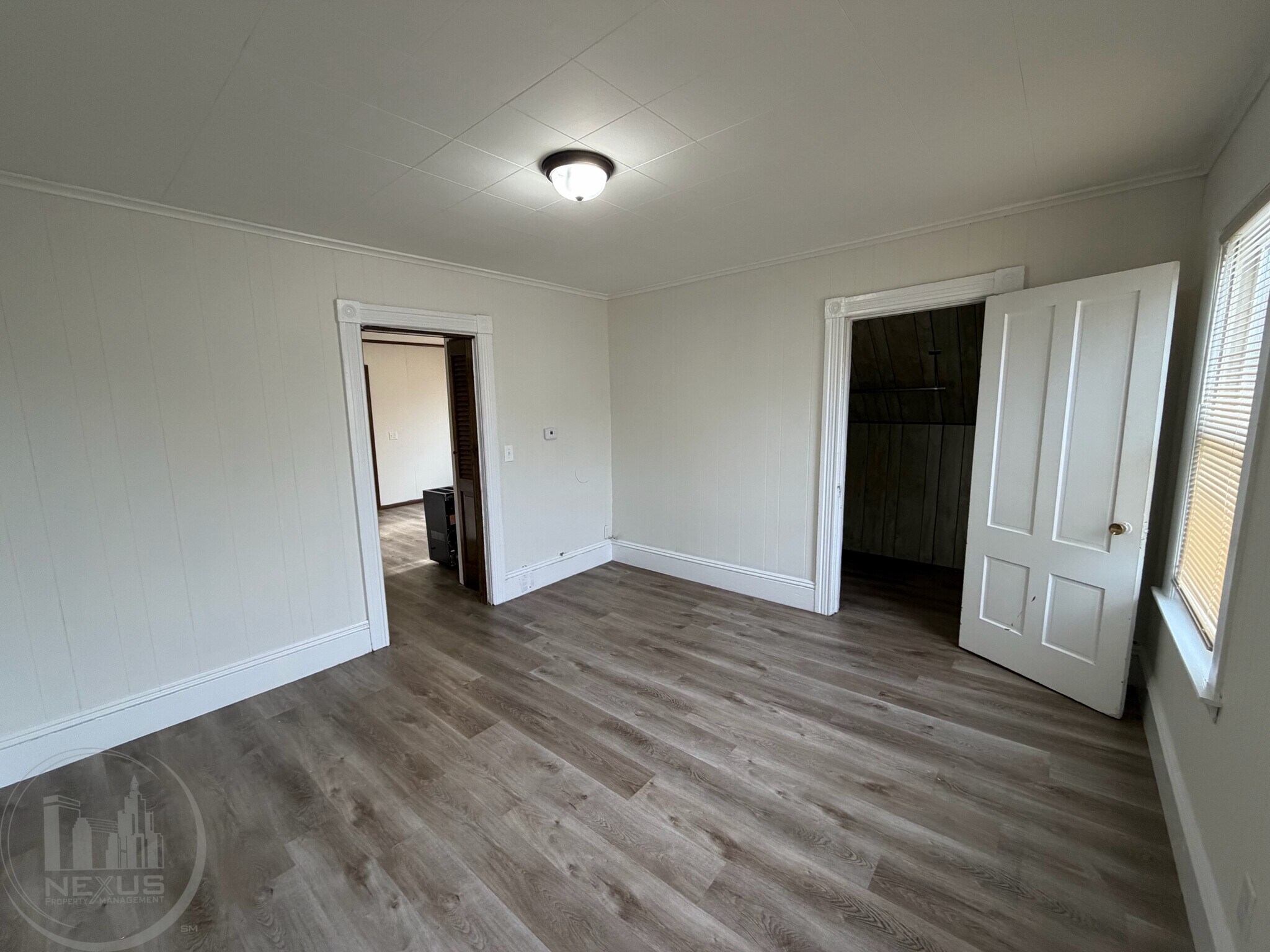 Building Photo - 73 Esther St