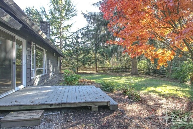 Building Photo - 12908 NE Salmon Creek Ave