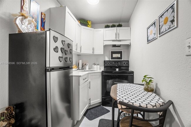 Building Photo - 7695 NW 178th Terrace