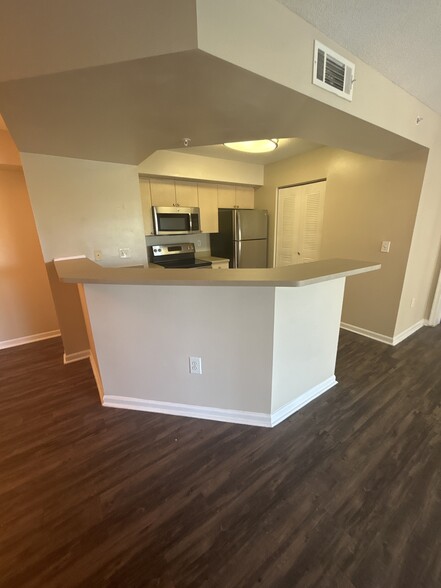 Building Photo - 3594 NW Adriatic Ln