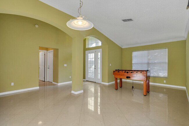Building Photo - 5604 Florence Harbor Dr