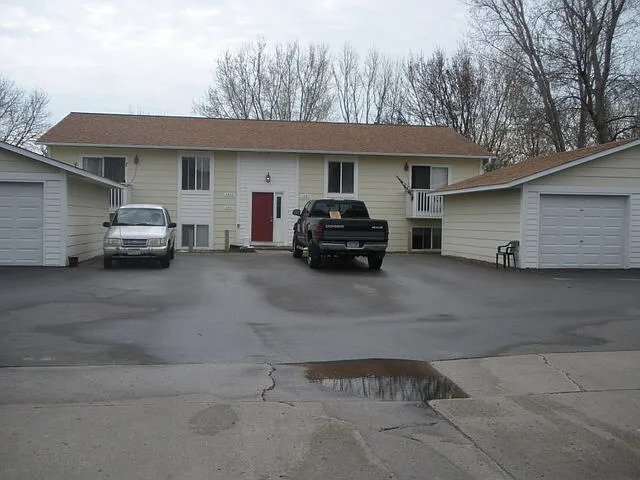 Building Photo - 1497 4th St W