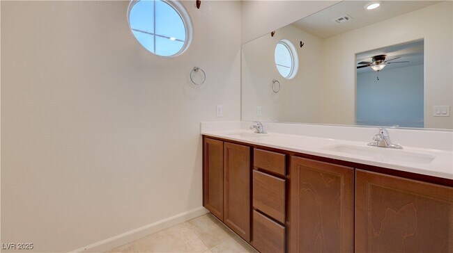 Building Photo - 787 Pickled Pepper Pl