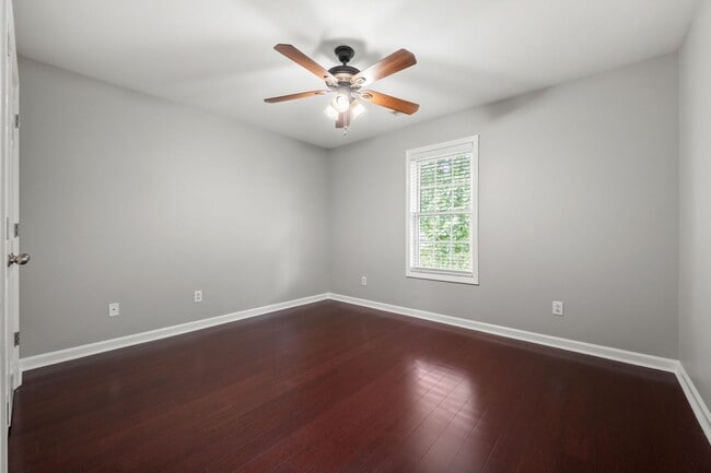 Building Photo - 131 White Cloud Trail