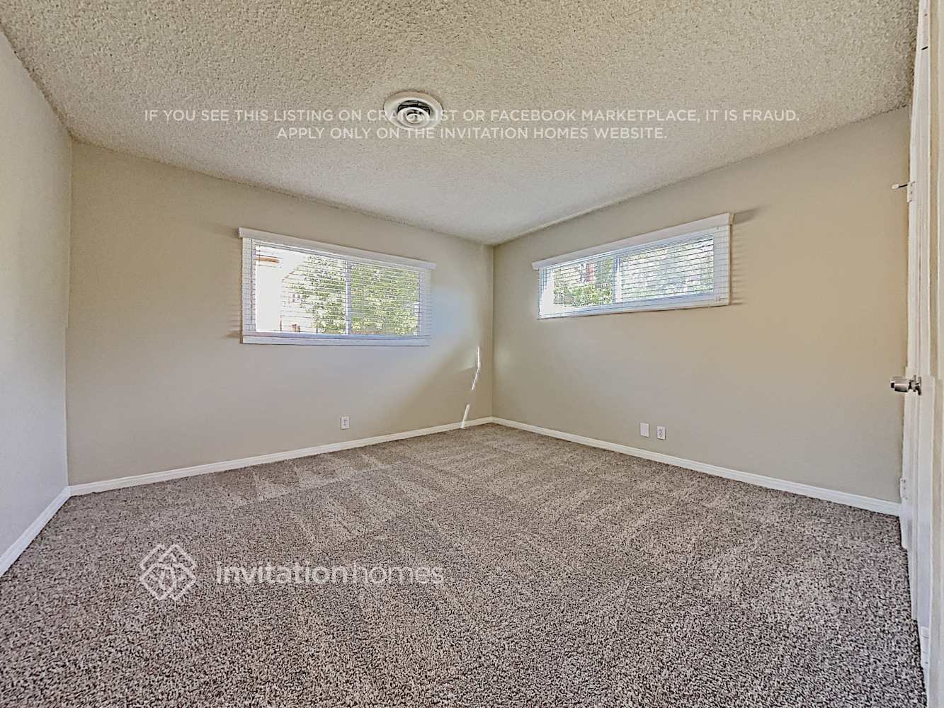 Building Photo - 16745 Archwood St