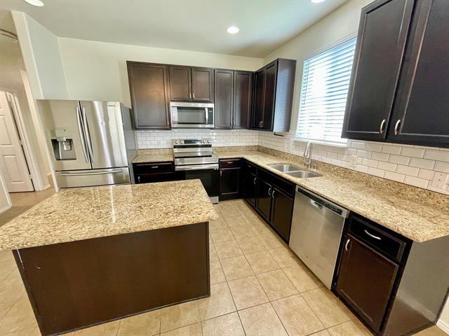 Building Photo - 3011 Whispering Pine Blvd