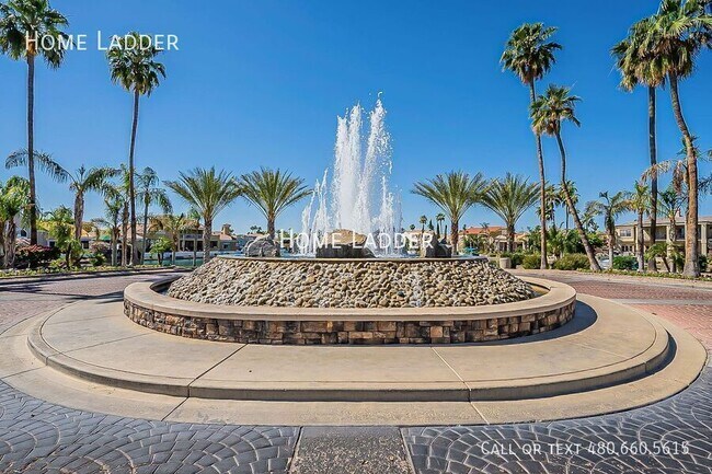 Building Photo - 514 S Marina Dr