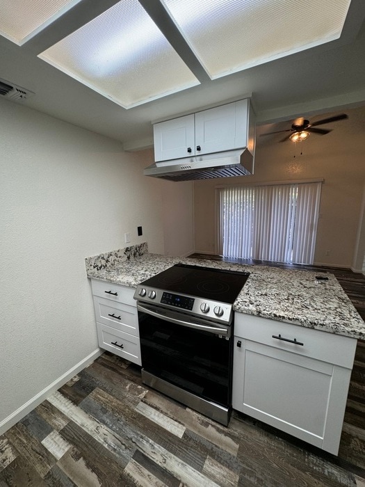Building Photo - Adorable UPDATED 2bd/2bth duplex in Sacramento!